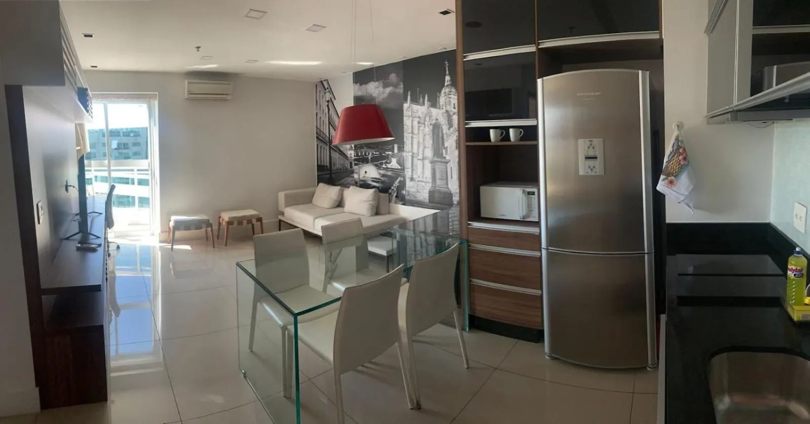 B2003 Flat Espacoso Com Excelente Localizacao Brasilia Brazil