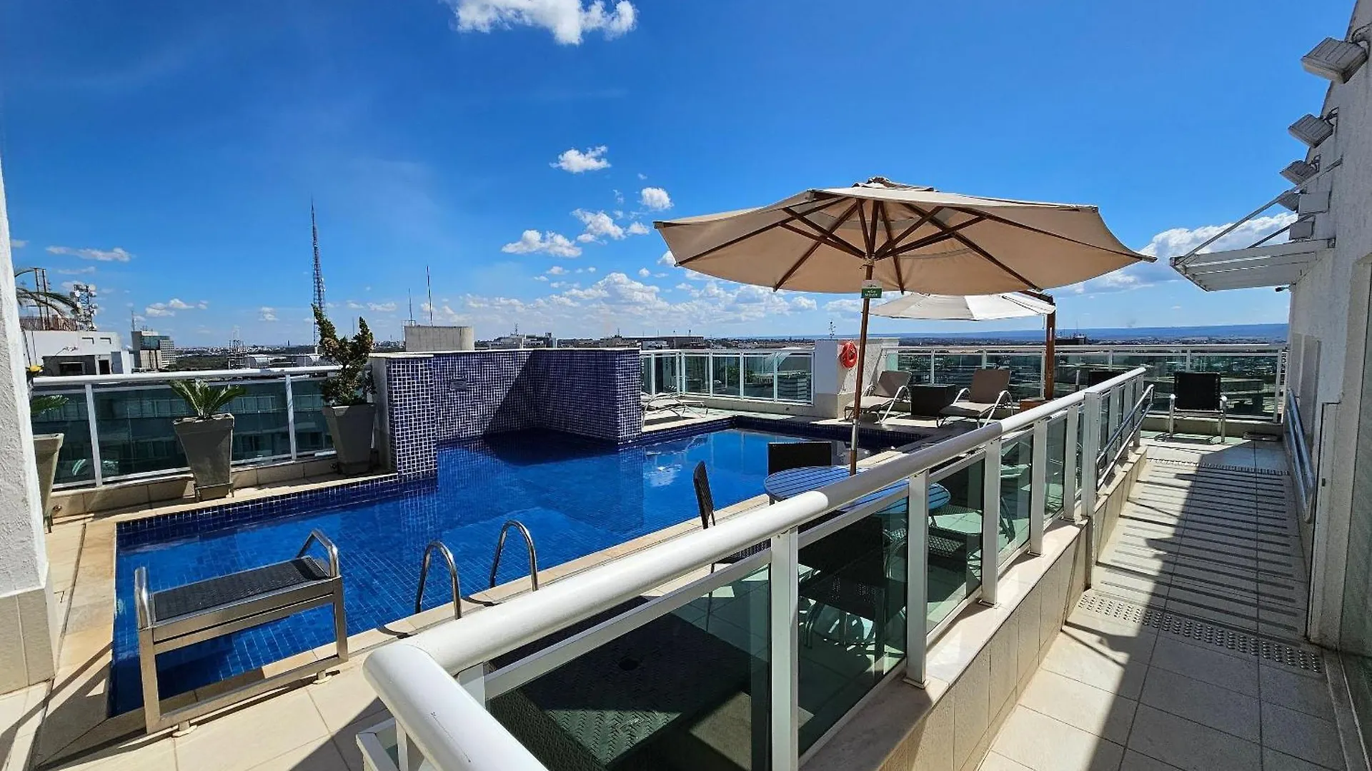 Apartment B2003 Flat Espacoso Com Excelente Localizacao Brasilia
